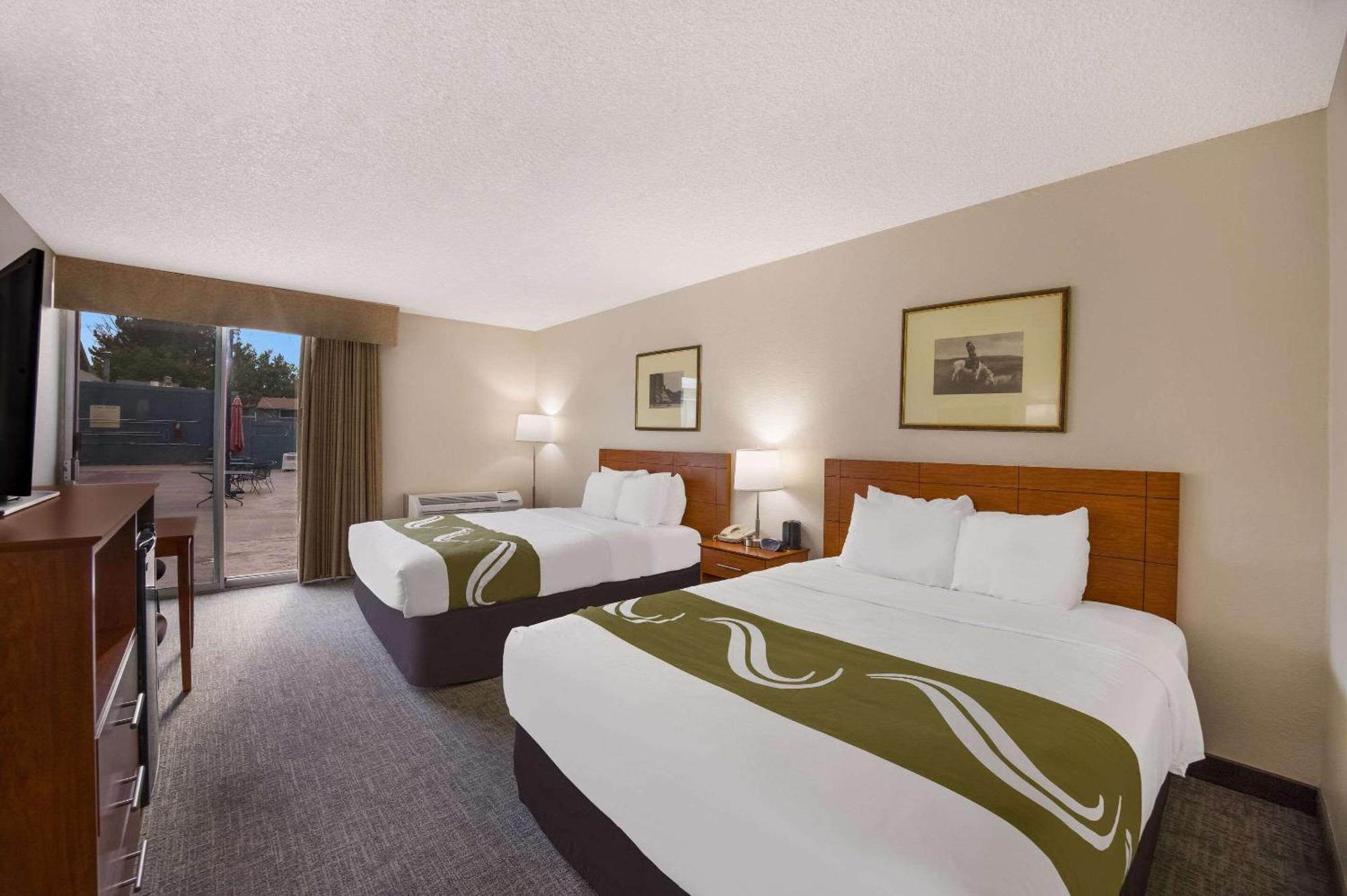 Quality Inn & Suites Canon City Exterior photo