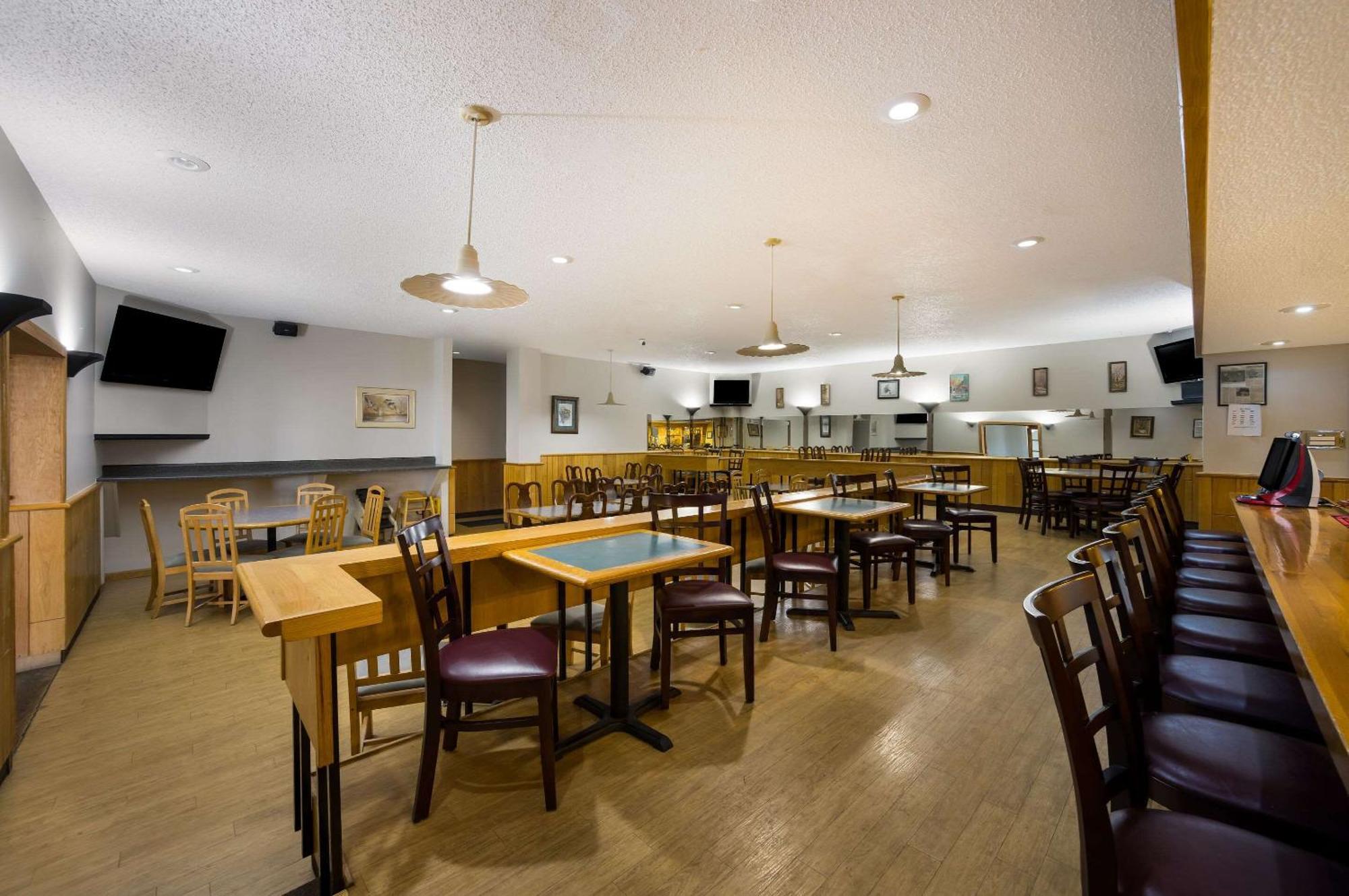 Quality Inn & Suites Canon City Exterior photo