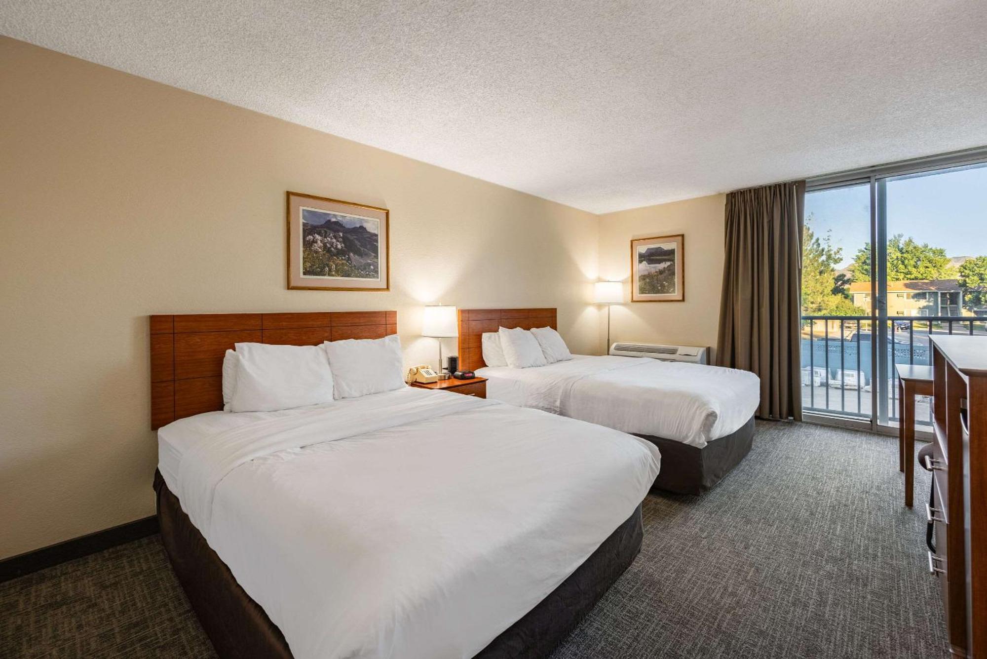 Quality Inn & Suites Canon City Exterior photo